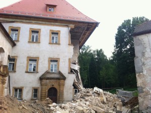 Das eingestürzte Hammerschloss in Röthenbach